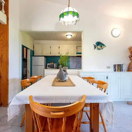 Charming Sea View And Garden Costa Paradiso